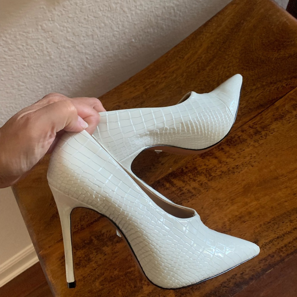 SCHUTZ White Croc Embossed Pointed Toe Stiletto Booties
